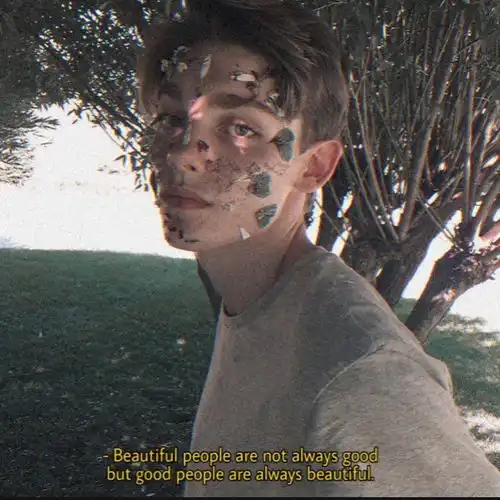 有没有欧美自拍头像