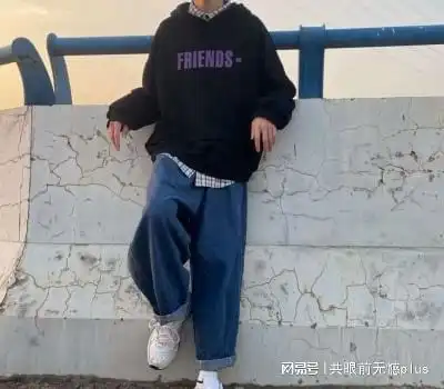 男生头像男生头像成熟稳重,时光流逝回忆太多第243期