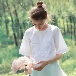 唯美小清新女生欧美头像2018最新一个人怕孤独两个人怕辜负