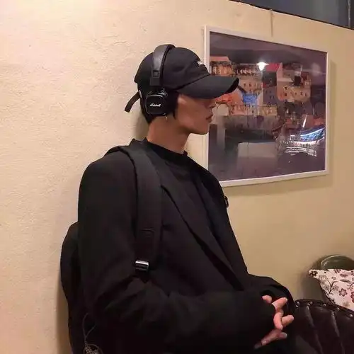 生活已经很累了,就别再去招惹疲惫的感情了...