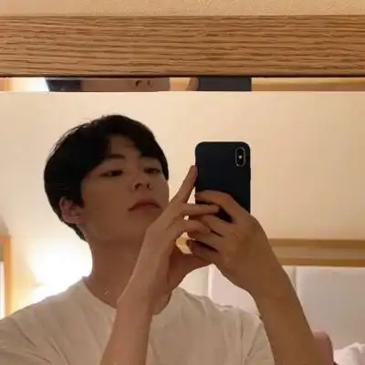 2020好看的男生头像大全