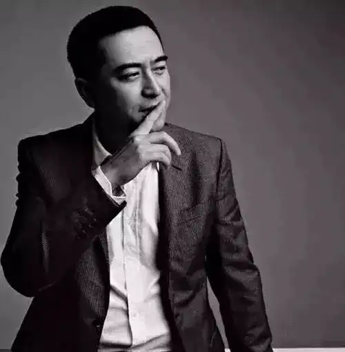 少女杀手师奶杀手之称的他最近太红