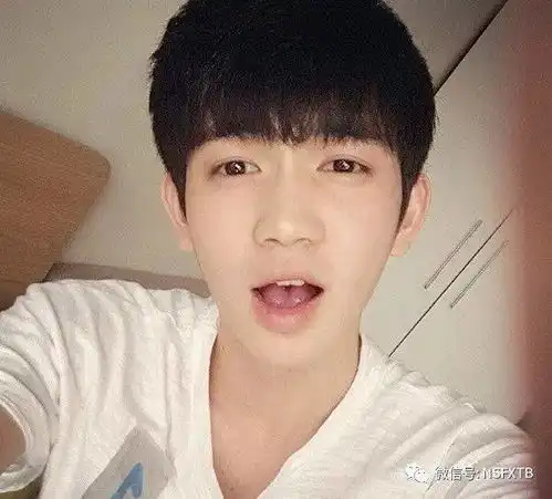 适合学生阳光帅气的发型