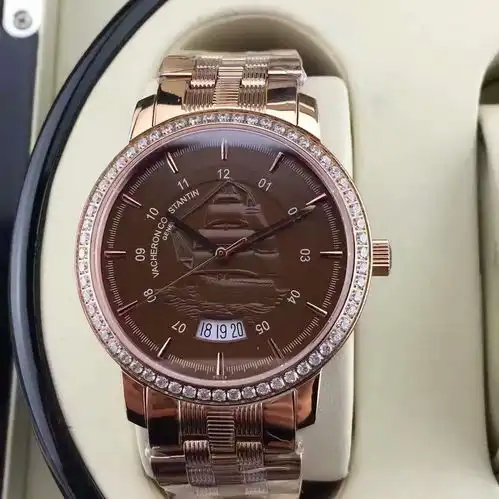 搜狐公众平台作为一个万众瞩目的男士,一款高端大气腕表足矣