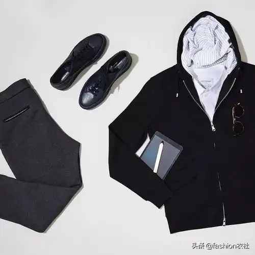 男士黑白配,这样穿永远不会变土鳖