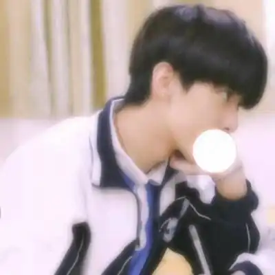 三个字,八个字母,说出来我就qq情侣头像我要个性网