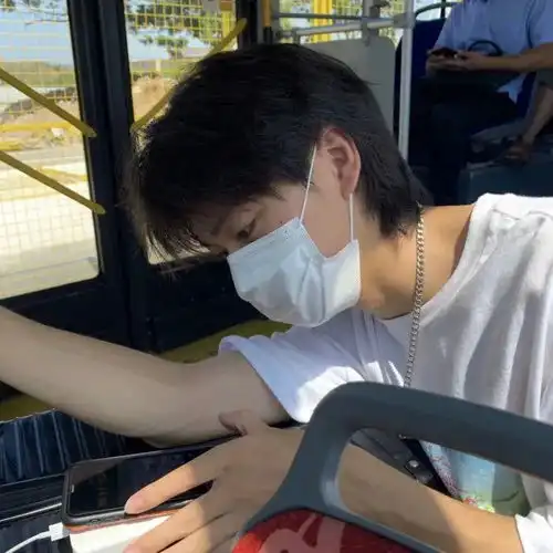 适合当个签的高级简短文案