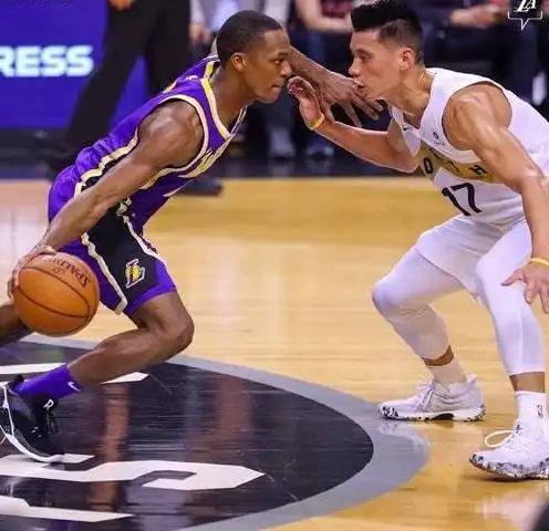 nba隐藏的肌肉猛男,林书豪肌肉如刀刻奥尼尔有6块腹肌