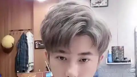 2019男士发型痞帅痞帅的小鲜肉发型日韩发型教程凌乱也是美