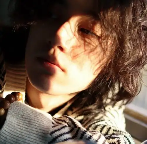 男头词不达意的话就把爱意留在心底