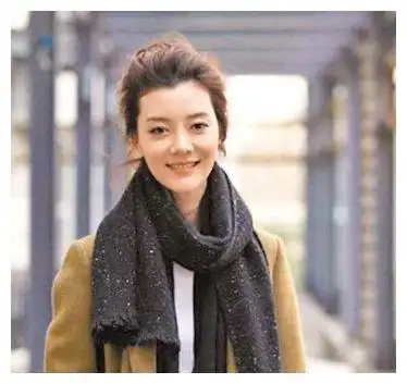 28岁嫁给百亿富豪,离婚6年搭上第2个富豪,堪称真正的人生赢家