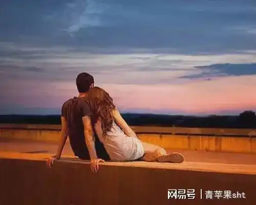 男女之间的情感光谱爱与灵魂的多面交织