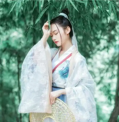 城府深,心机重的星座男,变化多端,让人猜不透