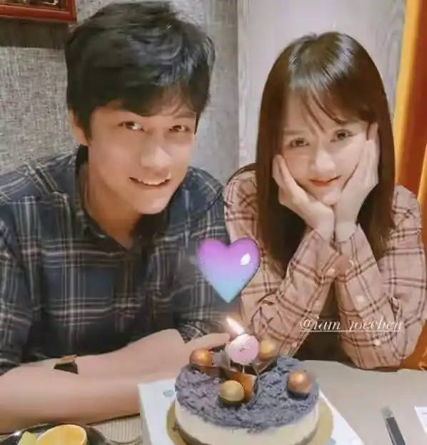 偶像剧女王,跟小9岁男友似同龄,6个月减重11公斤,重回颜值巅峰