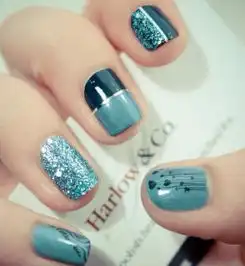 蓉通美甲加盟图片加盟店装修图