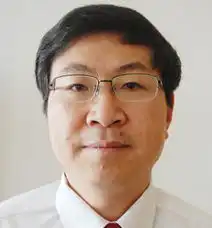 全国敬业奉献模范候选人尹同跃事迹图