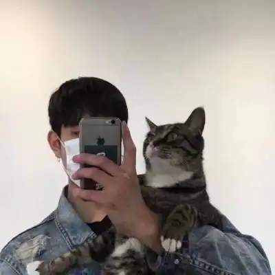 许司超酷高冷可爱男生头像