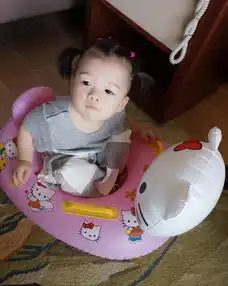 一直觉得王栎鑫的女儿像男明星,说出来都知道是谁