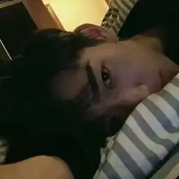 干净温暖男生阳光小清新头像