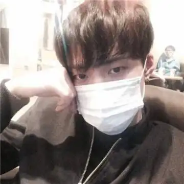 qq头像2019男生戴口罩帅气图片向日葵用沉默续写卑微的爱