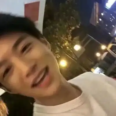 头像丨十分世界,九分是你