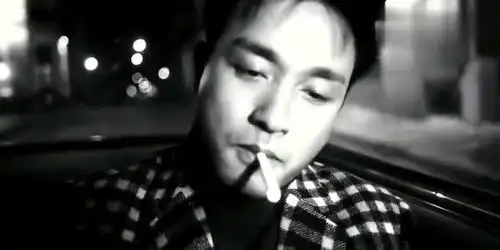 张国荣哥哥这个抽烟的片段当时迷倒了多少人