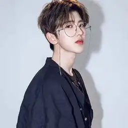 蔡徐坤拿下华歌榜金曲奖,当看到他的豪宅,名副其实的高富帅