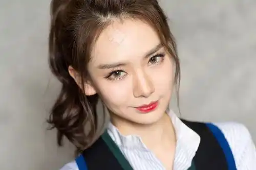 惊戚薇开眼角了还是无痛的