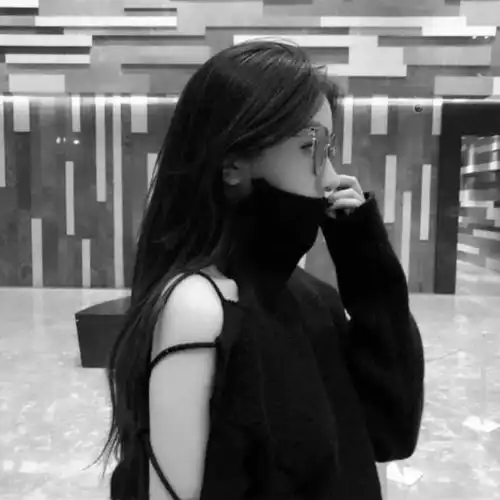 朋友圈虐心的句子,不是老歌变好听了,是我们都有故事了