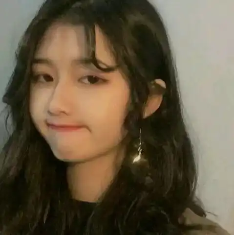 最近微渣头像火了,老娘才不是渣女,只是不屑和你谈恋爱