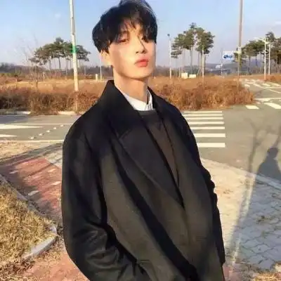 潮流繁体字吸引异性的网名一个字非主流气质