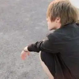 男生头像背影