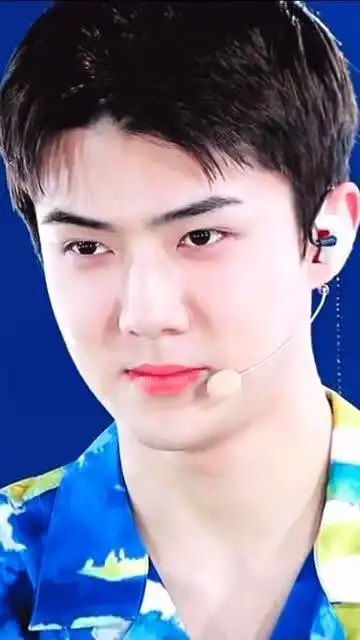 吴世勋,这哥还是那个可爱的男孩啊