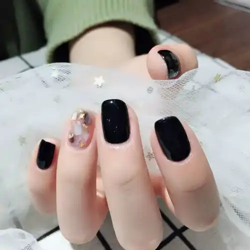 嘀十一月幸运美甲色来了