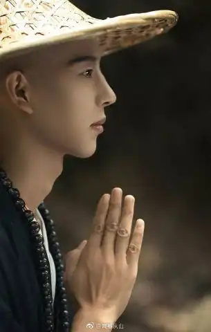 这个和尚是网红里的一股清流,帅的人神共愤