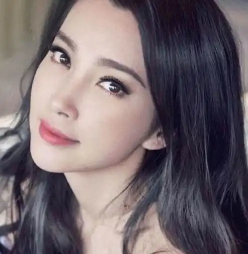 一见钟情,16年不同,女强男弱