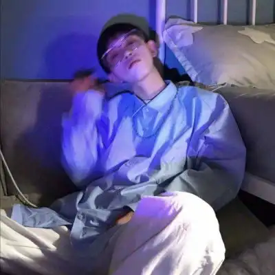 qq头像男生帅气冷酷冷漠高清男生图片