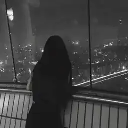 2018黑白情侣头像最新一男一女不带字上了我的贼船就别想靠岸