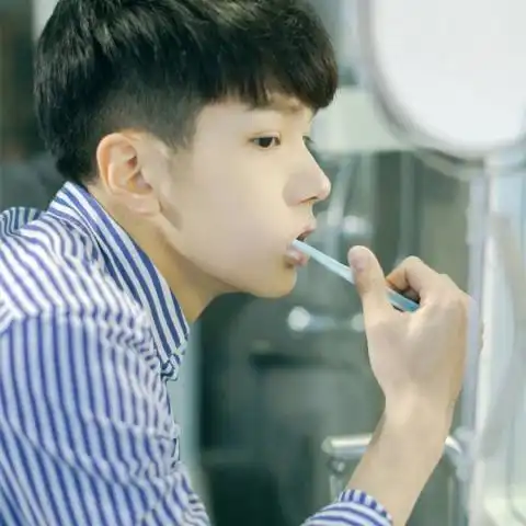 快手热门高清头像480x480尺寸快手男头像高清照片