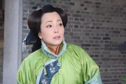 她是周星驰御用丑女却风光嫁豪门,如今回巢tvb后自曝曾遭性侵犯