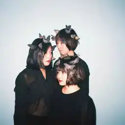 那些酷过男生的乐队女主唱