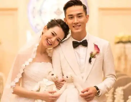 霸气七哥戚薇的浪漫情史,以及隐藏在她背后的4个男人