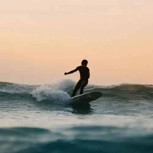 14张超级好看的男生微信头像