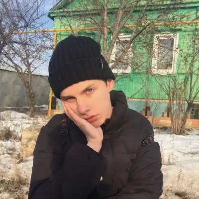 欧美男头多风格落日溺在云层里男生头像我要个性网