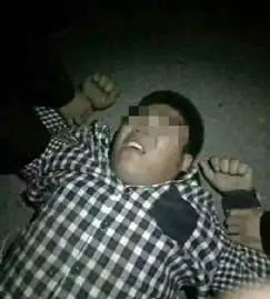 男子闯入宿舍对女学生搂搂抱抱是怎么回事