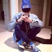 清新男生qq头像走到尽头我等你回眸