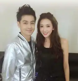 不老男神全靠妆,当看到林志颖生图时,网友这才是45岁真实