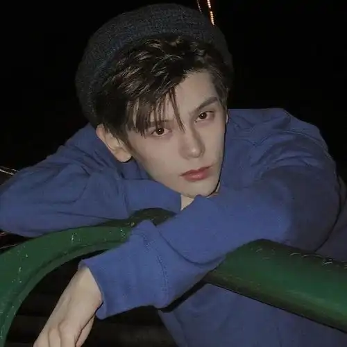 男生头像往事清零,万事顺意