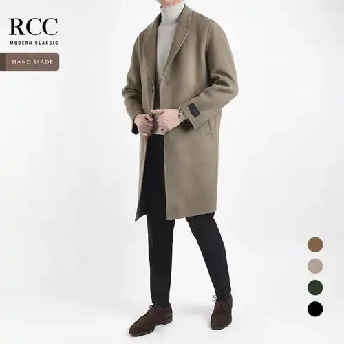 男生穿白色的高领毛衣应该如何搭配外套