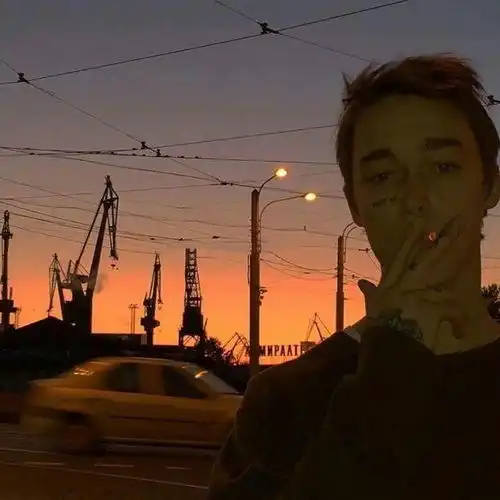 有没有高逼格吸烟头像